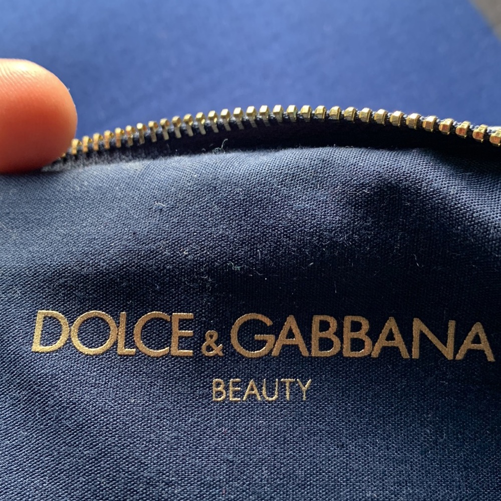 【関税＆送料込み】Dolce & Gabbana Sicily Cube Cosmetic Bag Dolce & Gabbana Sicily Cube Vanity Bag | Black | FARFETCH